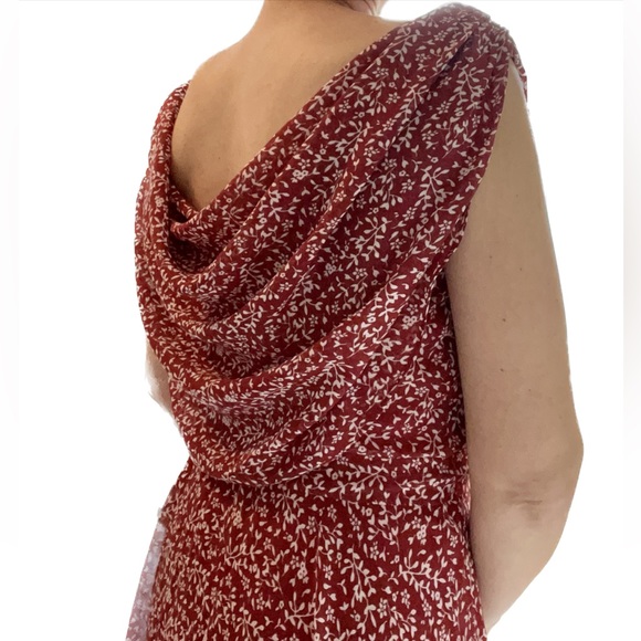 Red and white flowy floral garden party  dress perfect for every season - Picture 3 of 8